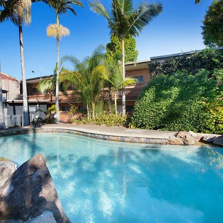 Villa Noosa Hotel Нусавілл Екстер'єр фото